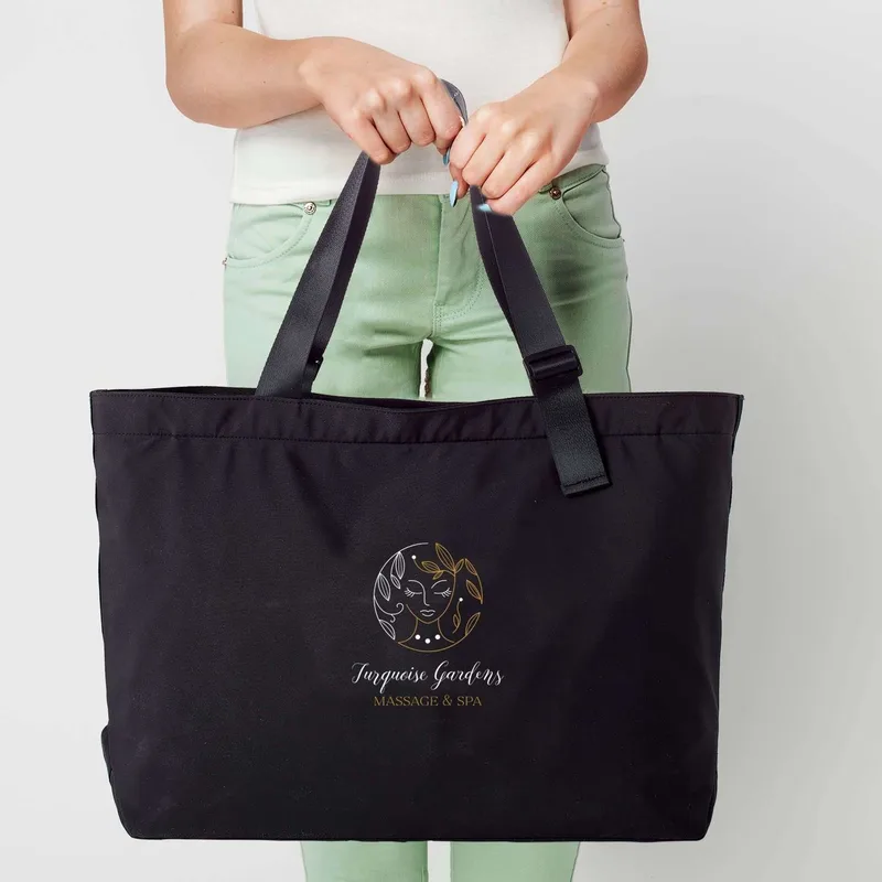 On-the-Go Tote view 3