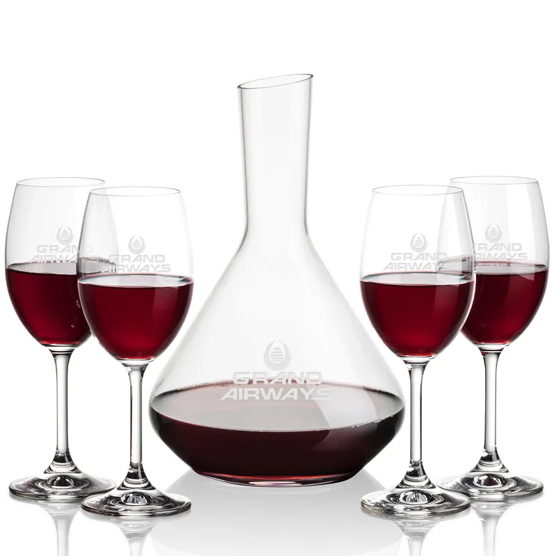 Carafe & 4 Wine