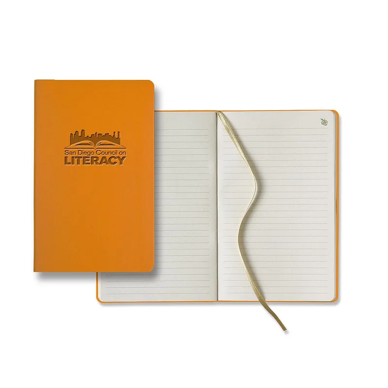 ApPeel Slim Medio Lined Apple Page Journal view 7