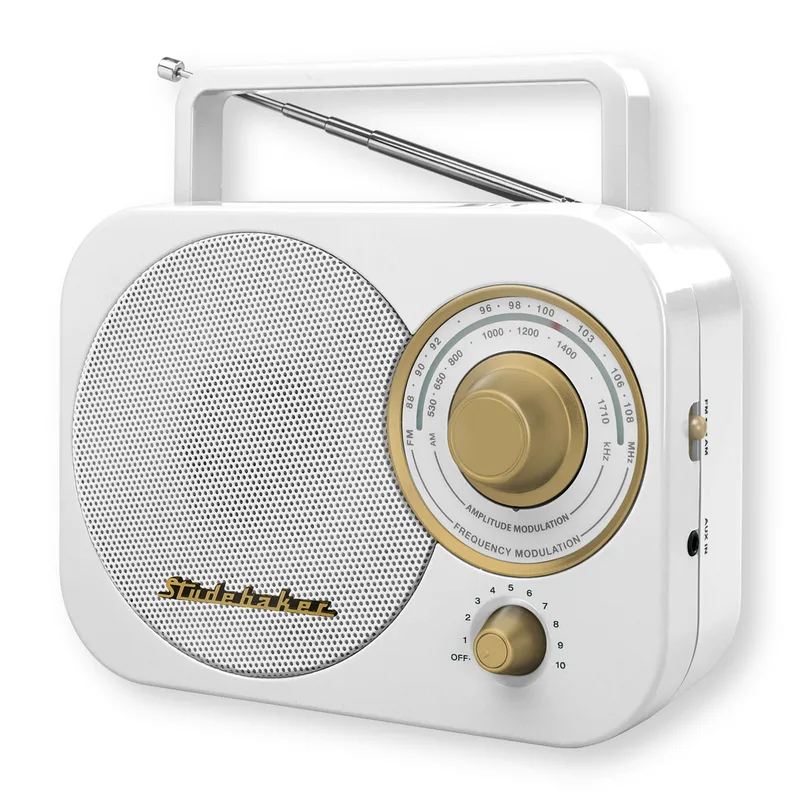 Studebaker White & Gold Portable AM/FM Receiver Radio