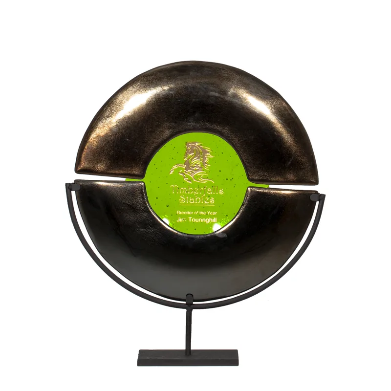 17" H x 15" W x 3.5" D