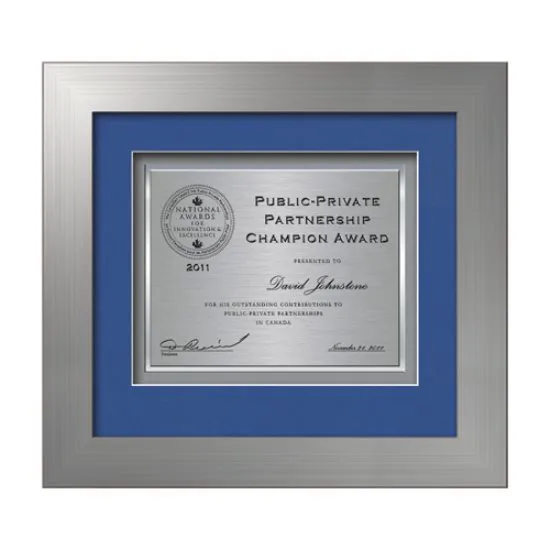 19" x 17"