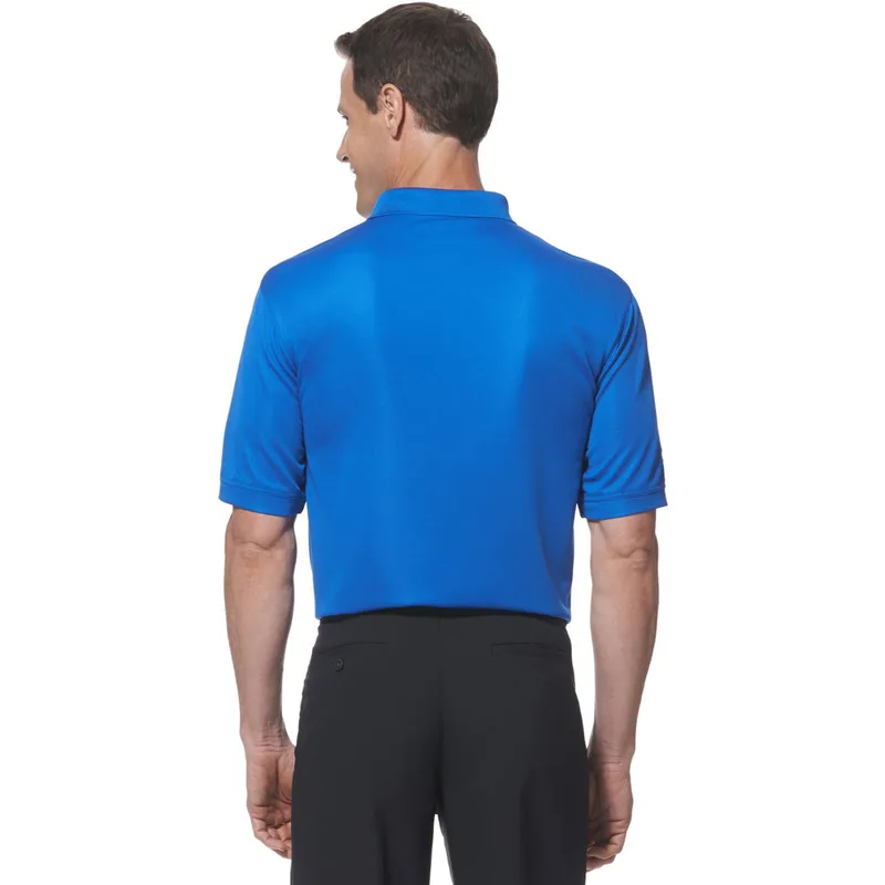 Magnetic Blue Back Lifestyle