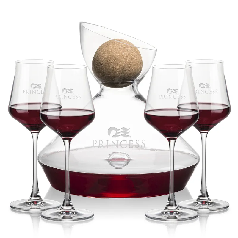 Carafe & 4 Wine