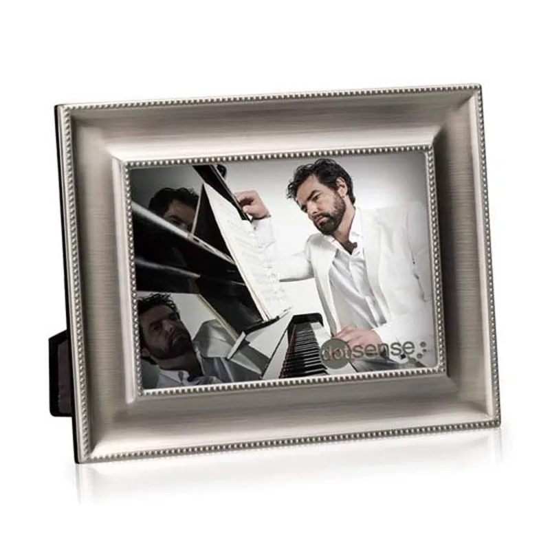 6.25" H x 8.25" W