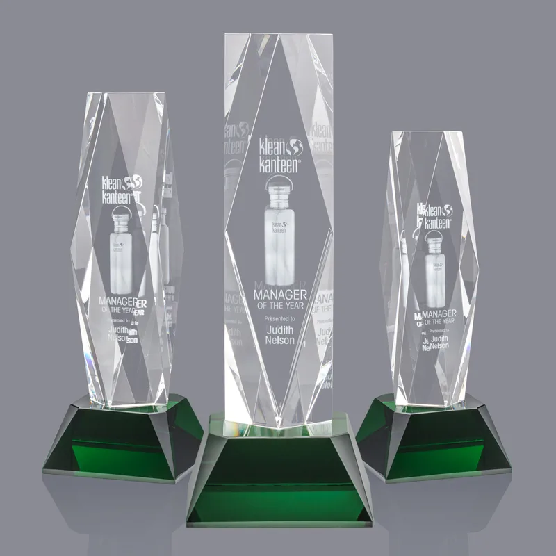 3D Etching, On Base, Green