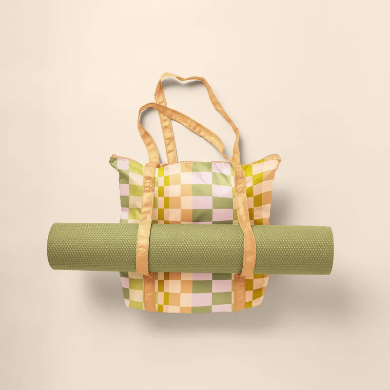 Twinkles Yoga Tuck & Toss Tote view 4