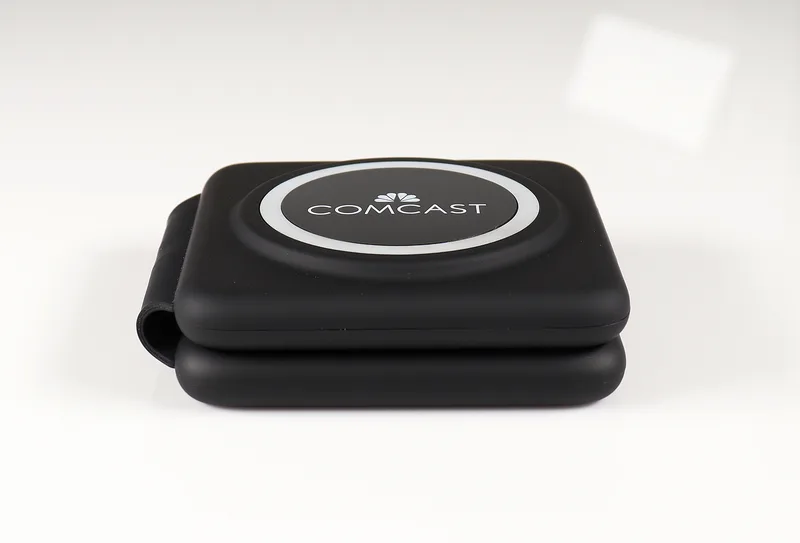 Bi-Fold MagSafe Travel Charging Station view 5