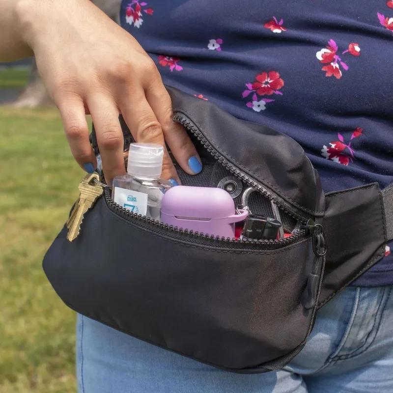 On-the-Go Belt Bag view 3