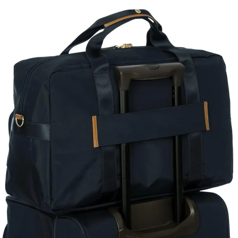 Black Back On Pulling Handle