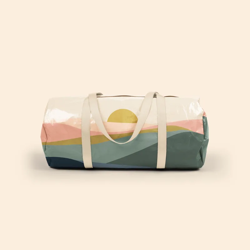Small Laminated Non-Woven RPET Darling Duffel view 2
