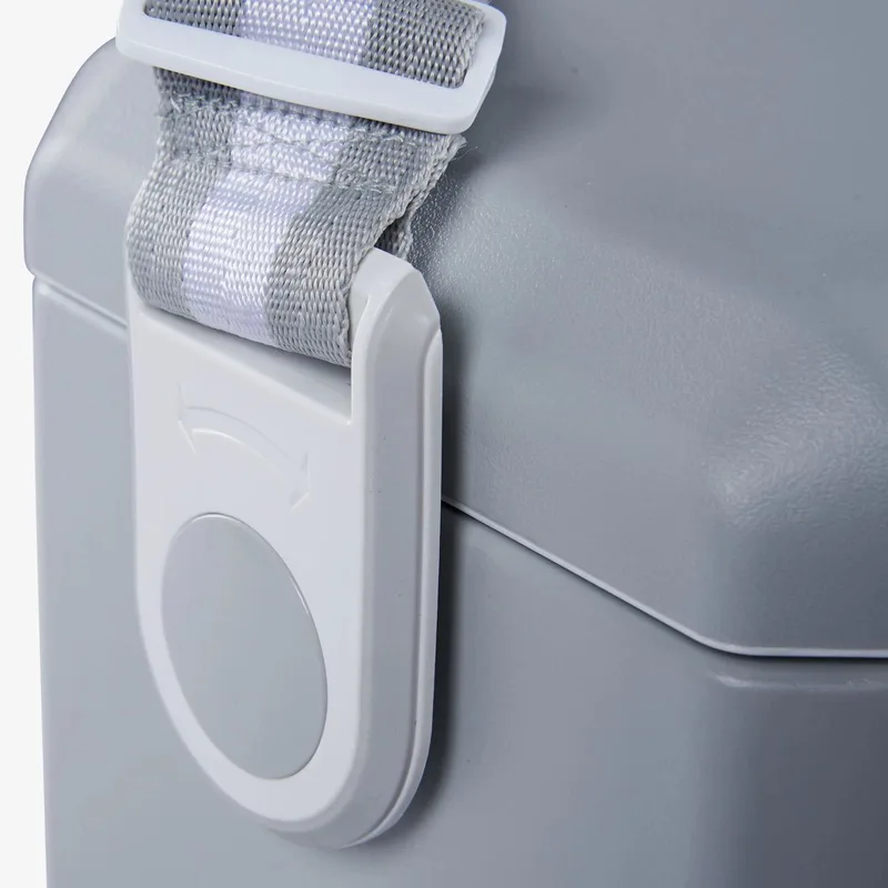 11 QT IGLOO® Tag Along Too Hard Cooler view 3