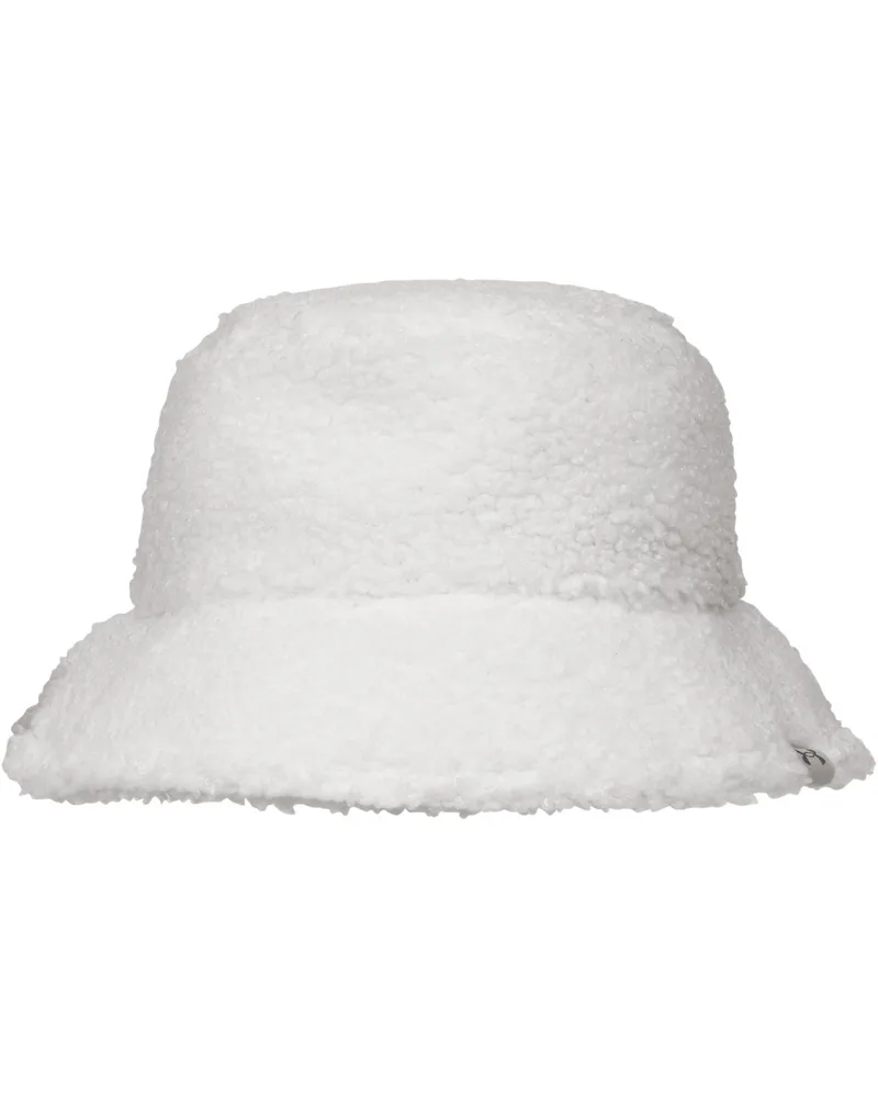 Summit White_110